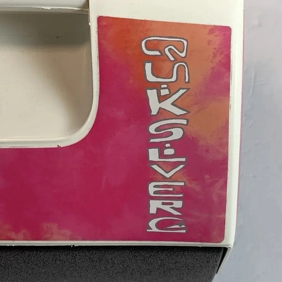 Igloo Quiksilver 7 Qt Playmate Cooler Pink Beach Collab Special Edition NWT - Picture 3 of 7